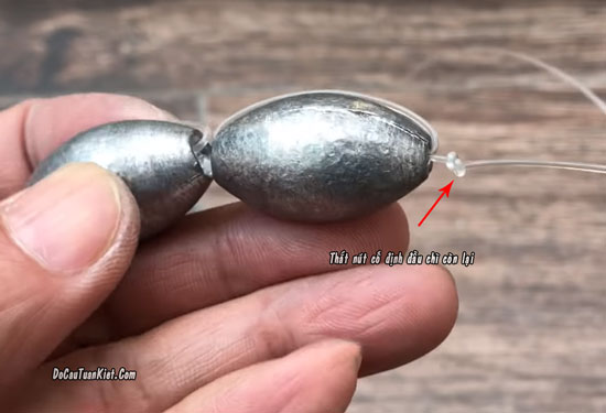 Thắt nút đầu còn lại