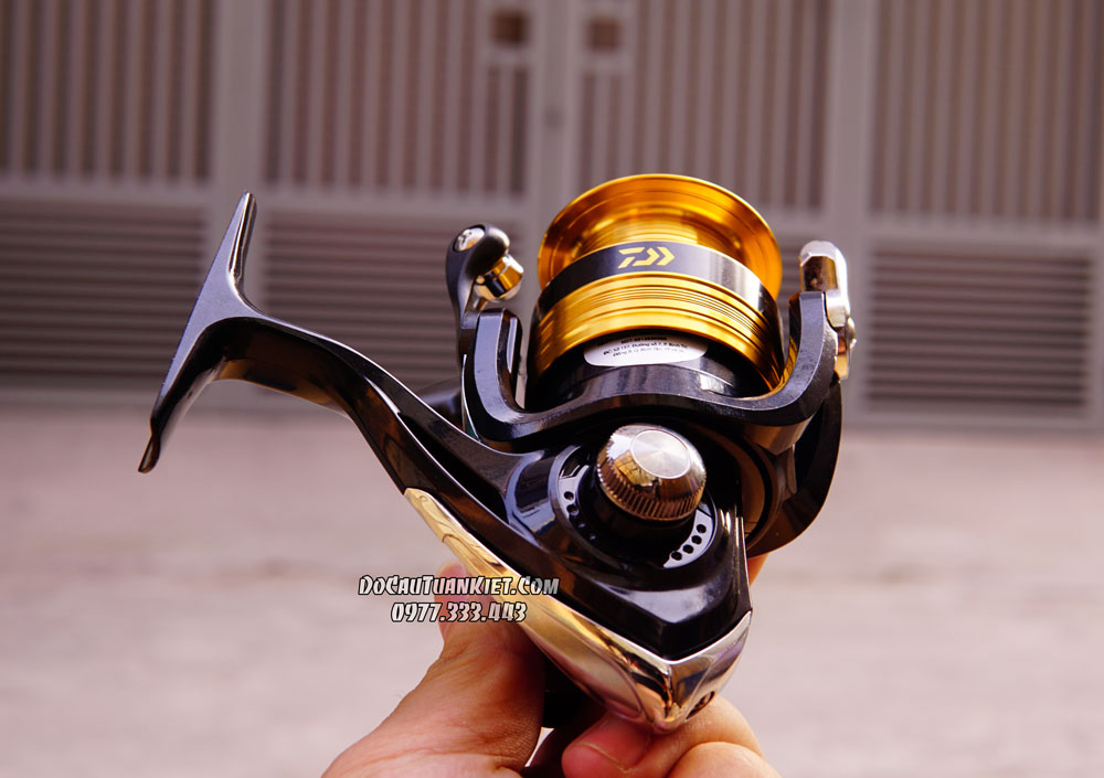 Daiwa-SweepFire-4000-2B-02