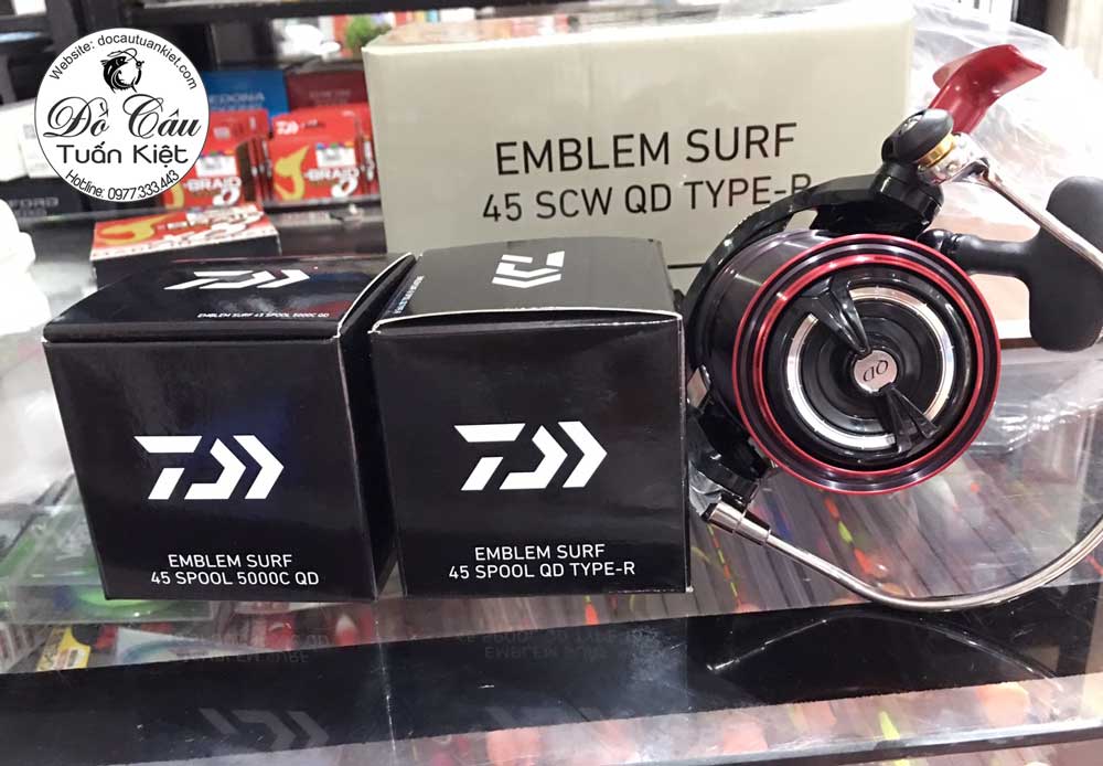 Máy Daiwa EMBLEM SURF 45 SCW