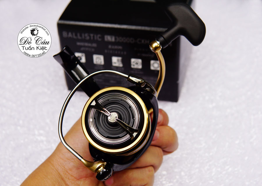 Máy Câu Daiwa Ballistic Japan