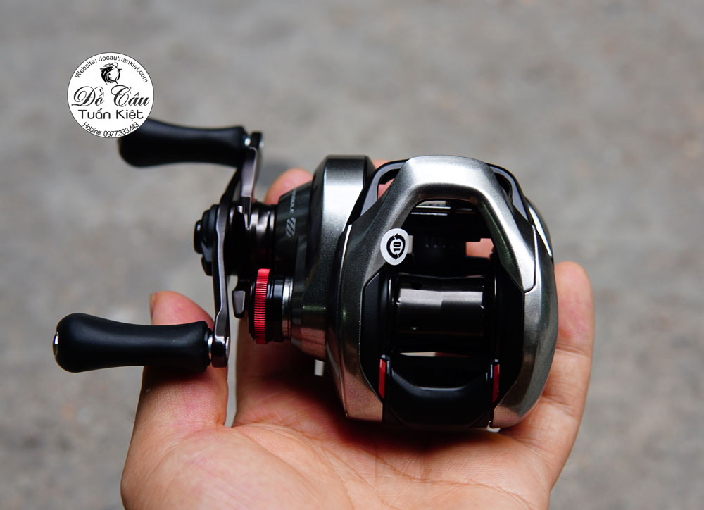 Shimano Scorpion DC
