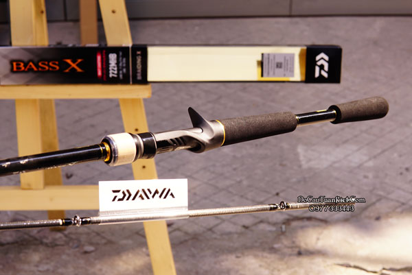 Cần lure daiwa bass x