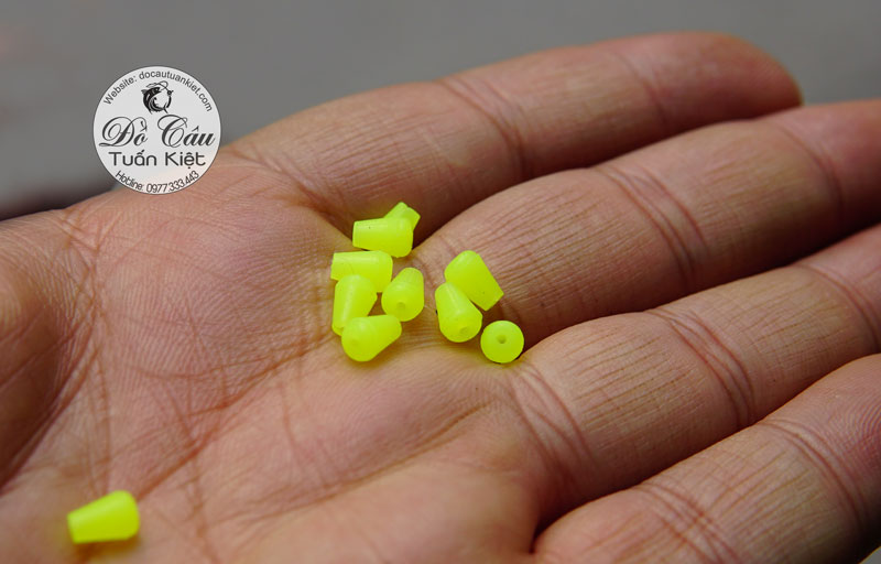 Hạt chống sốc c&acirc;u lục
